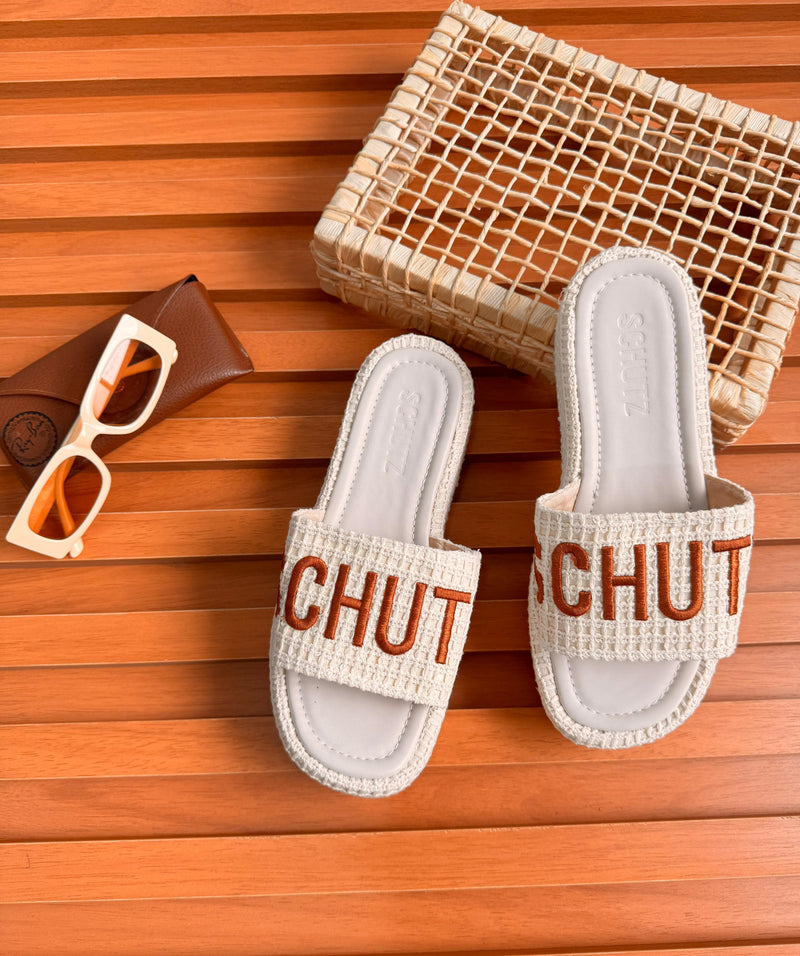 Tamanco Schütz rendado