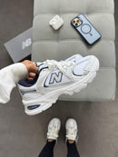 New balance 530 - Branco/ marinho