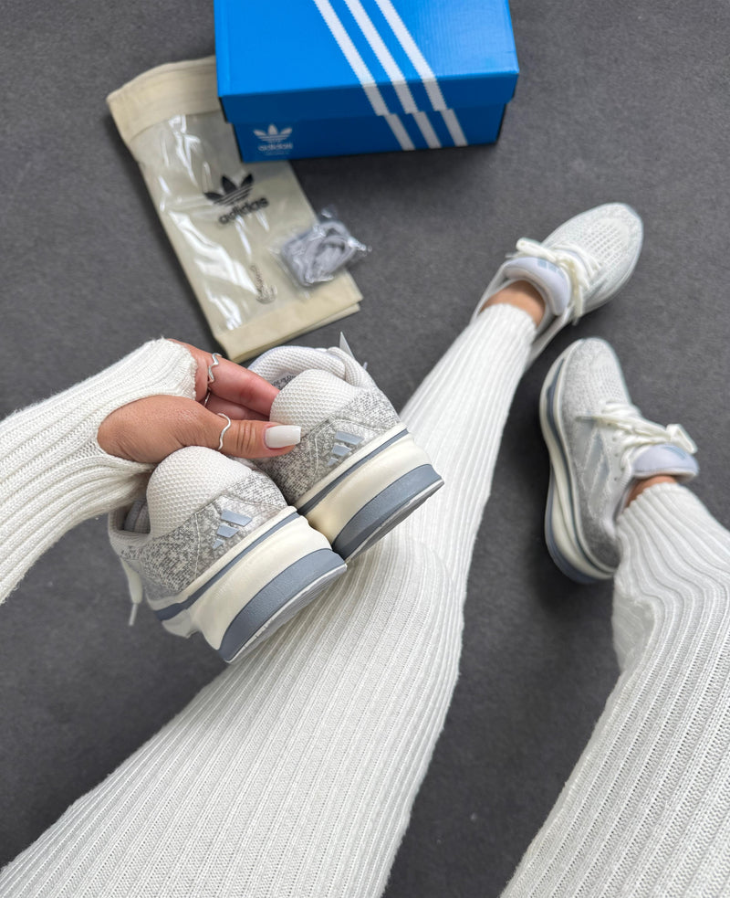 Adidas Supernova Stride prime - Cinza