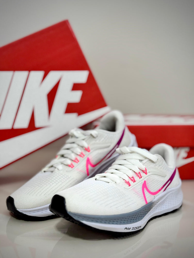 Nike Pegasus "Branco e Rosa"