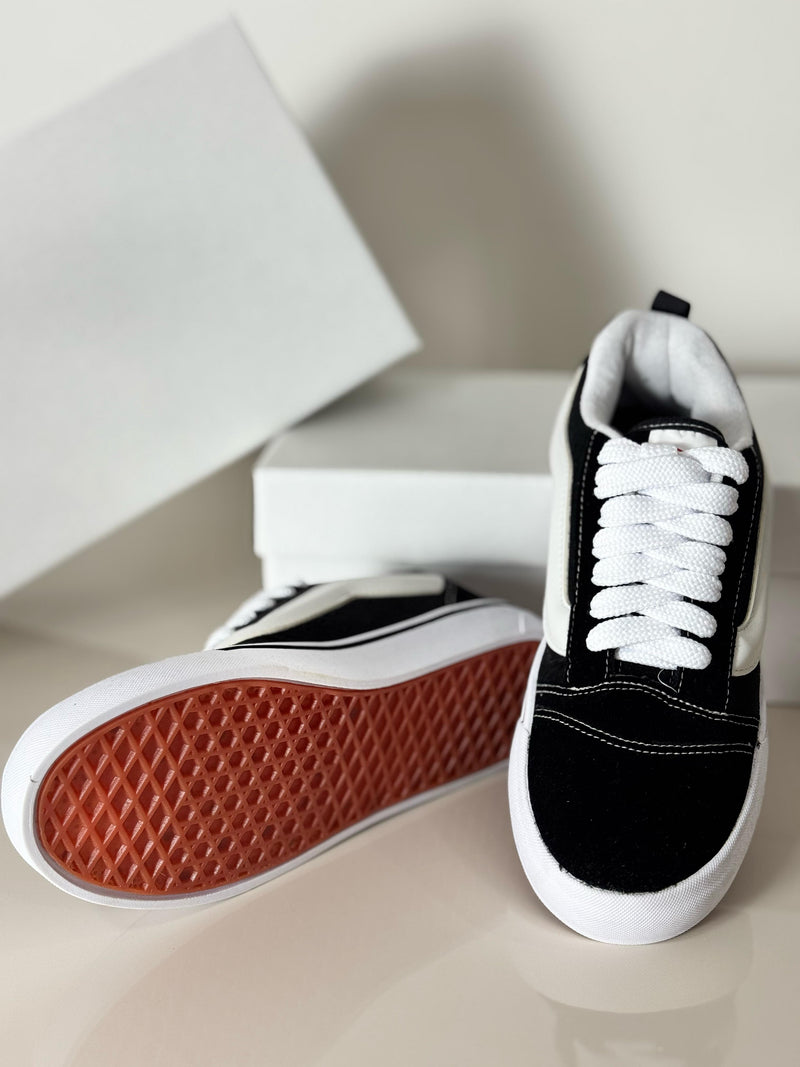 Vans KNU SKOOL 3D "Preto e Branco"