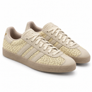 Adidas Gazelle Texture - Sand: par em três quartos
