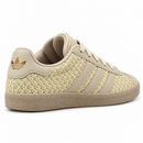 Adidas Gazelle Texture - Sand: vista traseira em três quartos