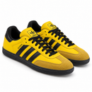 Adidas Samba OG - Mustard Black: par em três quartos