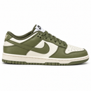 Nike Dunk Verde Musgo – vista lateral em fundo branco