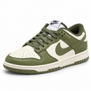 Nike Dunk Verde Musgo – foto de estúdio 3 em fundo branco