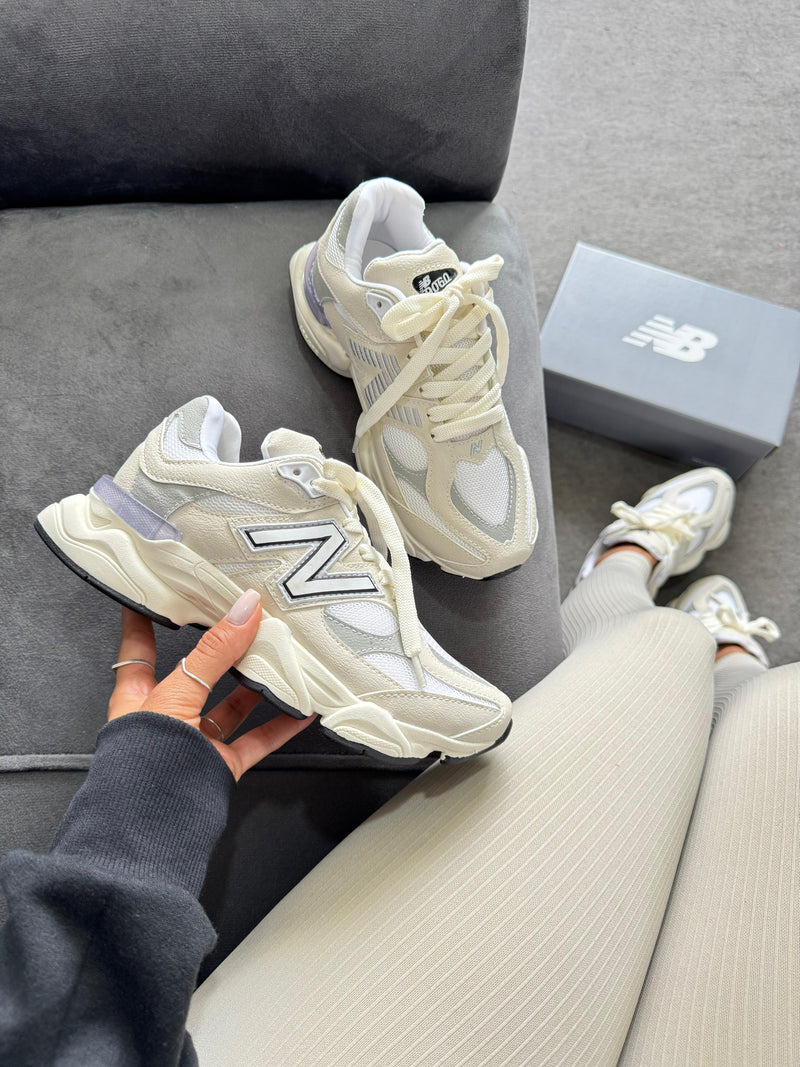 New balance 9060 - Bege/ branco