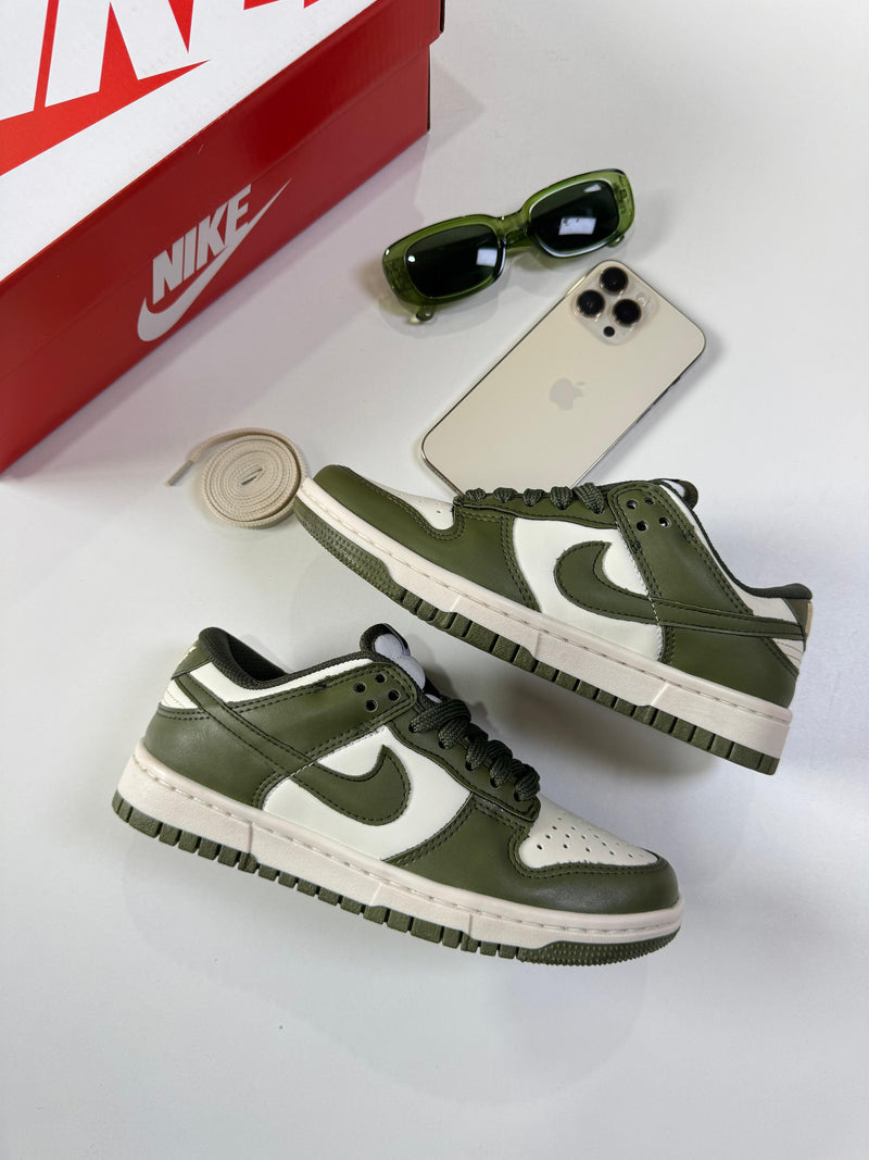 Dunk low pro luxo -  Verde musgo