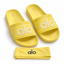 Kit Alo Slide + Tiara Yellow — par e tiara em estúdio