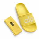 Kit Alo Slide + Tiara Yellow — detalhe do slide e da tiara