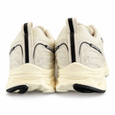 Mizuno Space 3 – Cream/Black — foto de estúdio 4