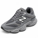 New Balance 9060 - Grafite - frente em três quartos à esquerda