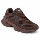New Balance 9060 - Machiatto - frente em três quartos à direita