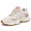 New Balance 9060 - Off/White - frente em três quartos à esquerda