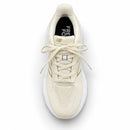 New Balance 1080 Off/Ouro — vista superior