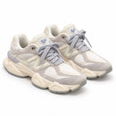 New Balance 9060 Off — par em três quartos