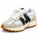 New Balance 327 Branco/Off/Preto — vista frontal oblíqua da outra face externa