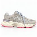 New Balance 9060 Cinza/Rosa — vista lateral com a ponta à direita