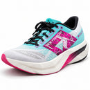 New Balance NYC Marathon SuperComp — frontal em três quartos, ponta para a esquerda
