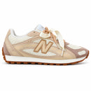 New Balance 204 L Off/Marrom — vista lateral, ponta à direita