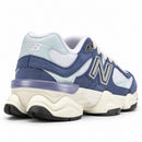 New Balance 9060 Azul, vista traseira em três quartos, fundo branco