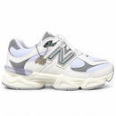 New Balance 9060 Branco Croco/Cinza — lateral, ponta para a direita