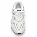 New Balance 9060 Branco/Cinza — vista superior de um tênis