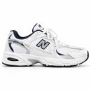 New Balance 530 Branco/Marinho — vista lateral