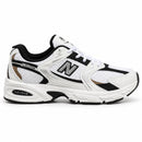 New Balance 530 Branco/Preto — lateral, ponta para a direita
