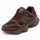 New Balance 9060 - Machiatto - frente em três quartos à esquerda