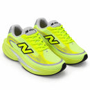 New Balance Elipse - Verde Neon - par em três quartos