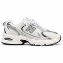 New Balance 530 Branco/Chumbo — foto de estúdio 01
