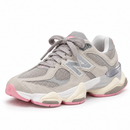 New Balance 9060 – Taupe & Pink — foto 3 em fundo branco