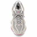 New Balance 9060 – Taupe & Pink — foto 4 em fundo branco