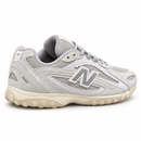 New Balance 204L Leather – Grey & Lilac — foto 5 em fundo branco