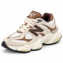 New Balance 9060 – Beige & Hazelnut — foto 3 em fundo branco