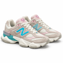 New Balance 9060 – Beige, Blue & Rose — foto 2 em fundo branco