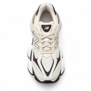 New Balance 9060 – Beige, Grey & Coffee — foto 4 em fundo branco