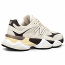 New Balance 9060 – Beige, Grey & Coffee — foto 5 em fundo branco
