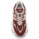 New Balance 9060 – Brown — foto 4 em fundo branco