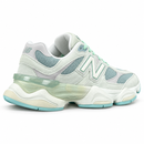 New Balance 9060 – Green & Mint — foto 5 em fundo branco