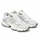 New Balance 9060 – Light Grey & White — foto 2 em fundo branco