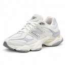 New Balance 9060 – Light Grey & White — foto 3 em fundo branco