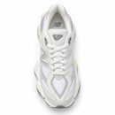 New Balance 9060 – Light Grey & White — foto 4 em fundo branco