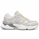 New Balance 9060 – Off-White & Beige — foto 1 em fundo branco