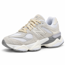 New Balance 9060 – Off-White & Beige — foto 3 em fundo branco