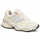 New Balance 9060 – Off-White & Mint — foto 6 em fundo branco