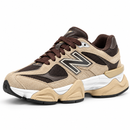 New Balance 9060 – Tan & Coffee — foto 3 em fundo branco