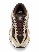 New Balance 9060 – Tan & Coffee — foto 4 em fundo branco