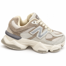 New Balance 9060 Taupe — foto de catálogo 5 em fundo branco